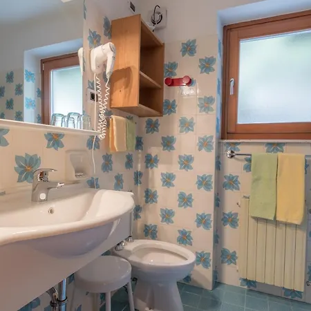 Garni La Vara Bed & Breakfast Corvara
